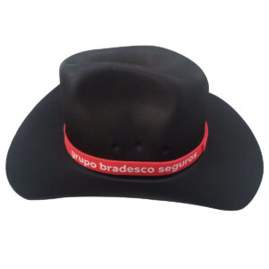 chapeu-cowboy-PRETO-1-COR-SILK-NA-FITA-lado-esquerdo
