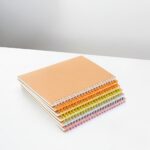 Brinde Caderno Kraft 1
