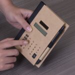 Bloco de Anotações com Post-it e Calculadora 3