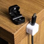 Brinde Kit Organizador de Cabos com Fecho Magnético 1