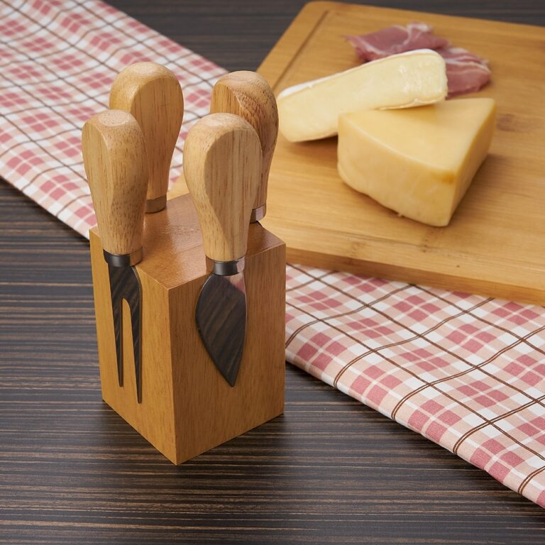 Brinde Kit Queijo 4 Peças 1