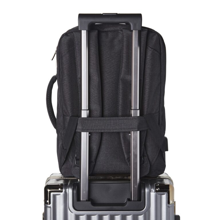 Brinde Mochila Poliéster 21L 5
