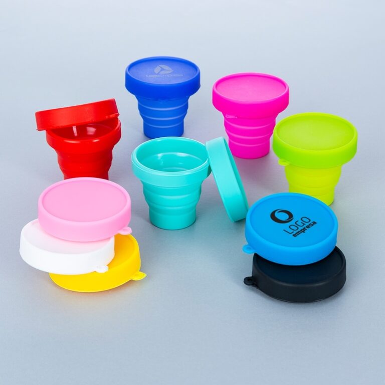 Brinde Copo Retrátil de Silicone 150ml 4