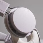 Brinde Fone de Ouvido Estéreo com Microfone 2