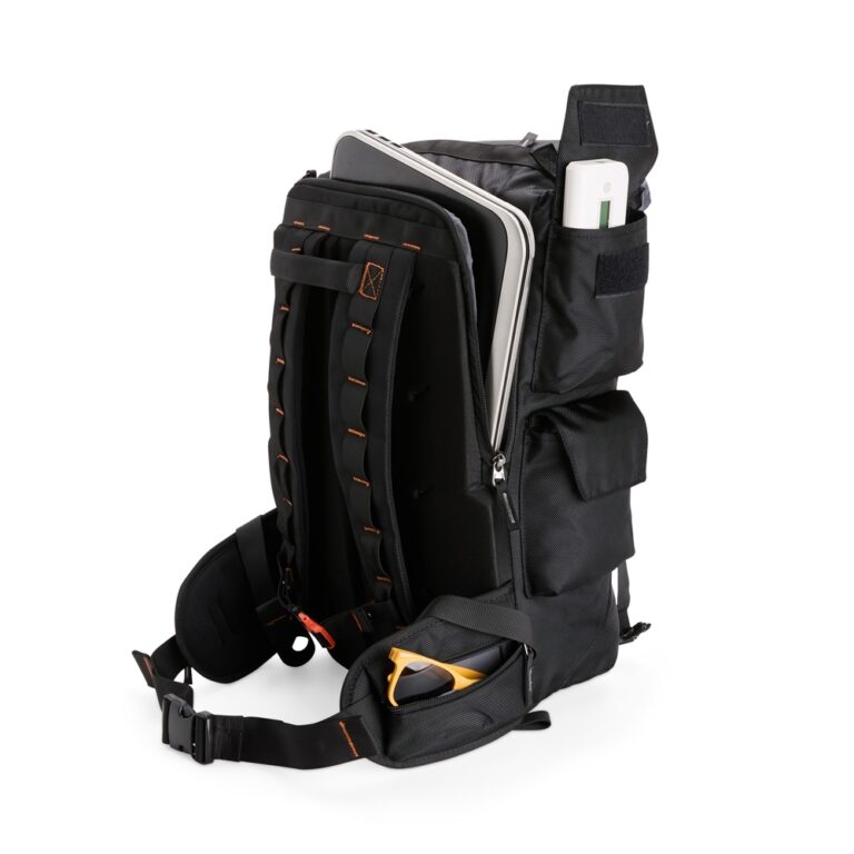 Brinde Mochila Poliéster 25L 7