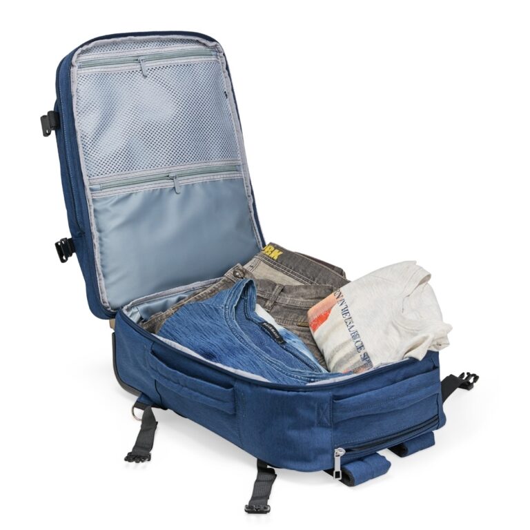 Brinde Mochila Poliéster 24L 3