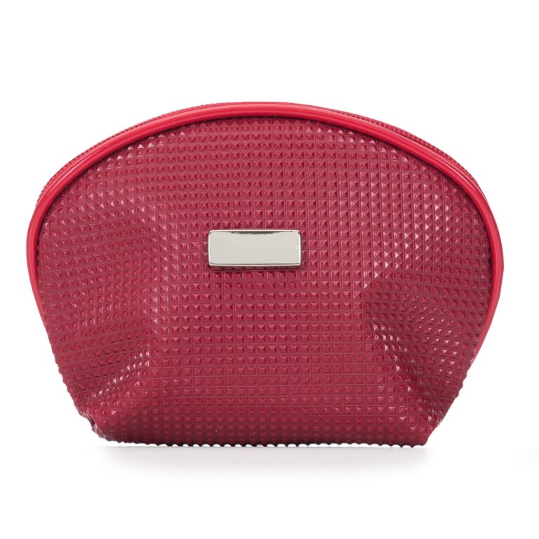 Necessaire