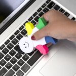 Marca Texto Boneco com Limpador de Tela e Teclado 2