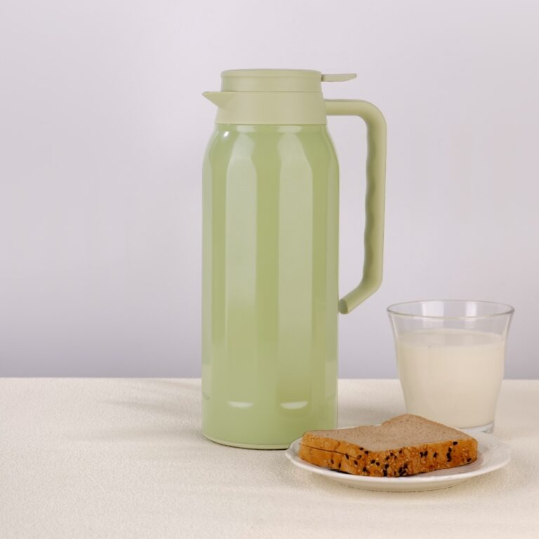 Brinde Garrafa Térmica 1,4 Litros 4
