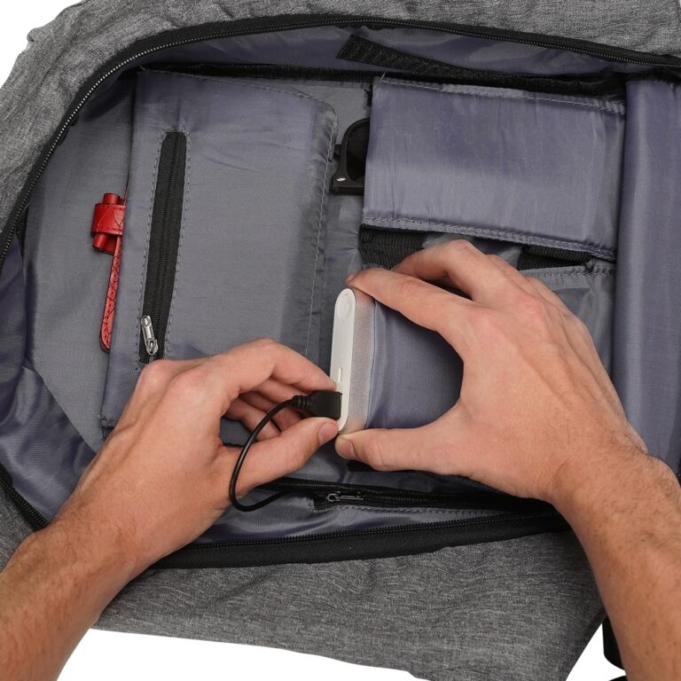 Brinde Mochila Anti-Furto USB 24L 5