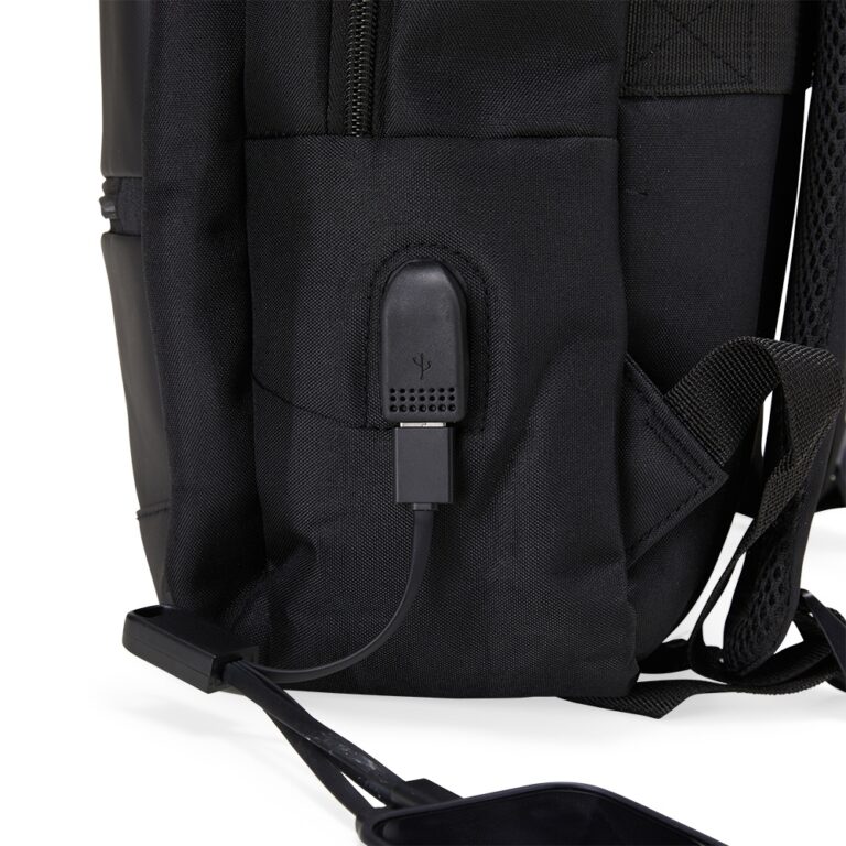 Brinde Mochila de Nylon 23L 4