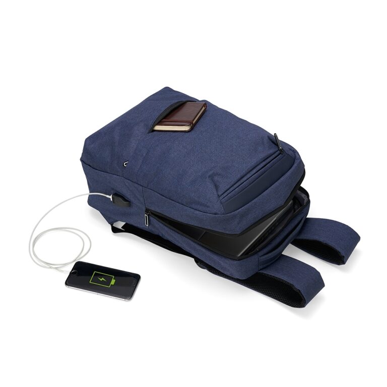Brinde Mochila de Nylon USB 21L 4