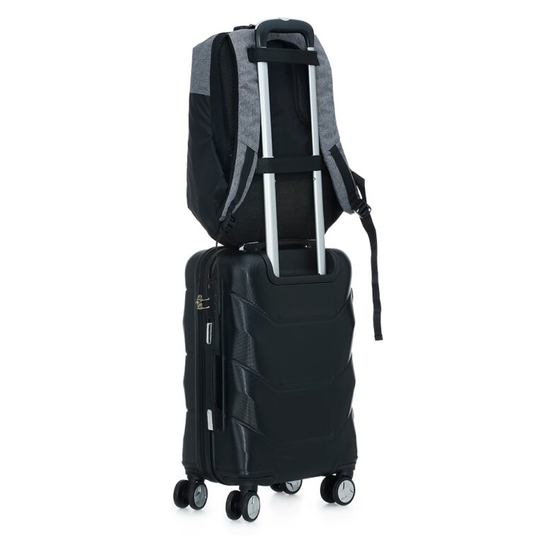 Mochila Anti-Furto com Segredo 10