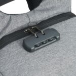Mochila Anti-Furto com Segredo 7