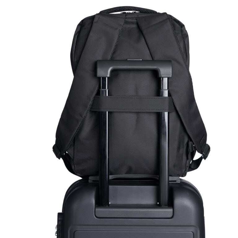 Brinde Mochila de Nylon USB 20L 5