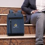 Brinde Mochila de Nylon USB 20L 6