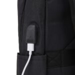 Brinde Mochila de Nylon USB 20L 3