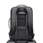 Brinde Mochila de Poliéster USB 27 Litros 6