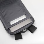 Brinde Mochila de Poliéster USB 25 Litros 4