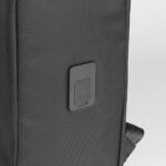 Brinde Mochila de Poliéster USB 25 Litros 6