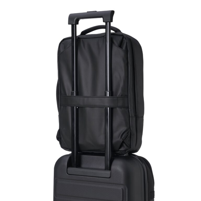 Brinde Mochila Couro Sintético USB 17 Litros 7